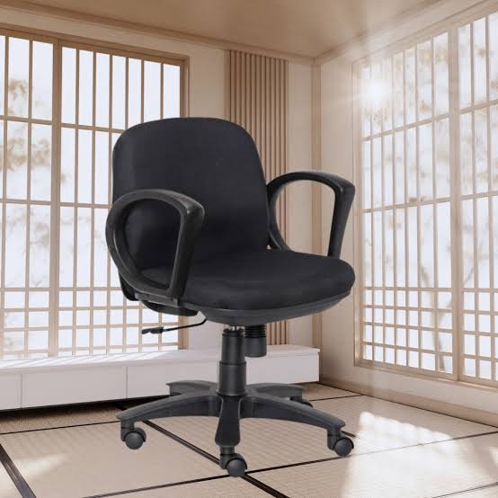 Black Revolving Office Chairs