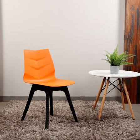 Plastic Restaurant Chair